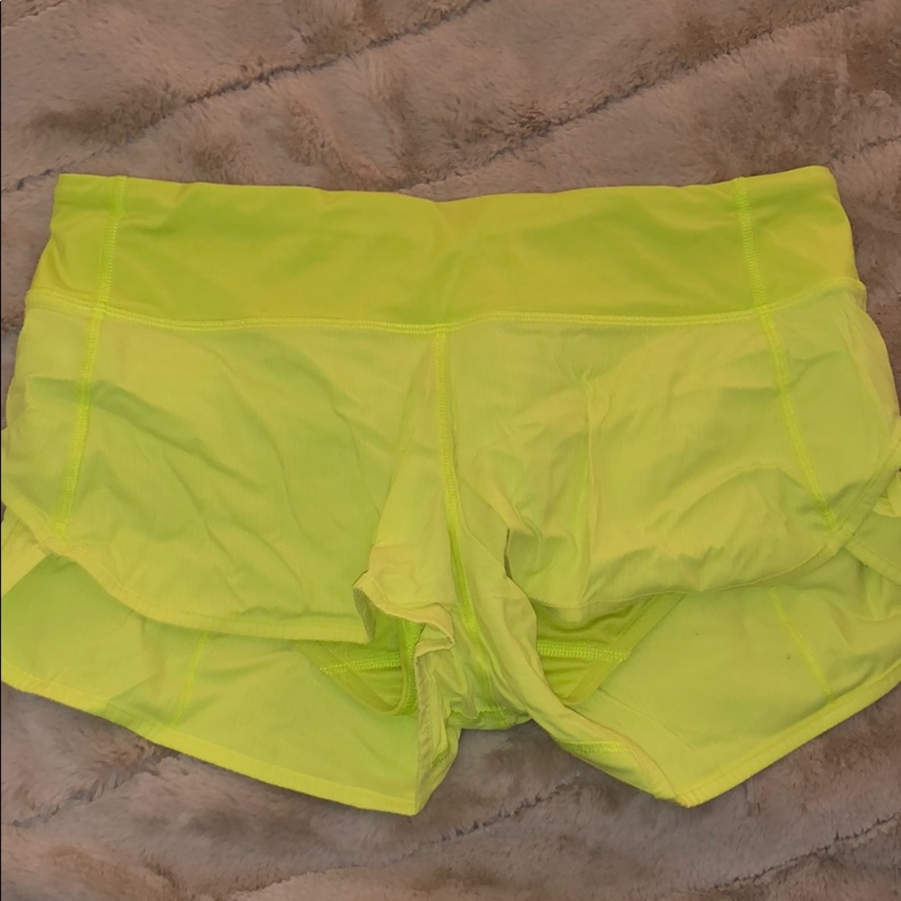 Lululemon speed up short neon yellow 2.5”